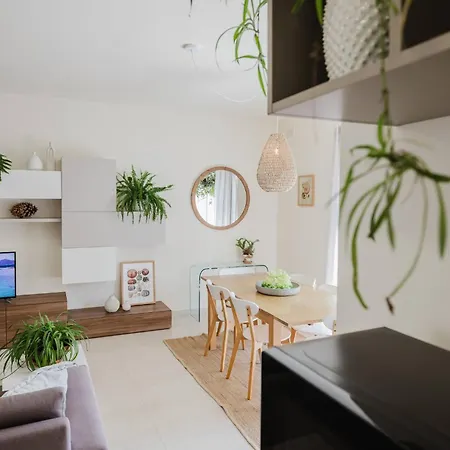아파트 Solea In By Homely! 멜리에하