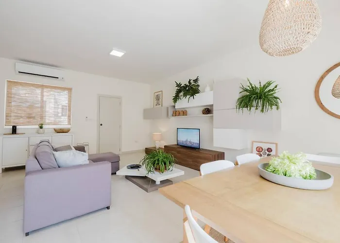 Solea In By Homely! * Mellieħa